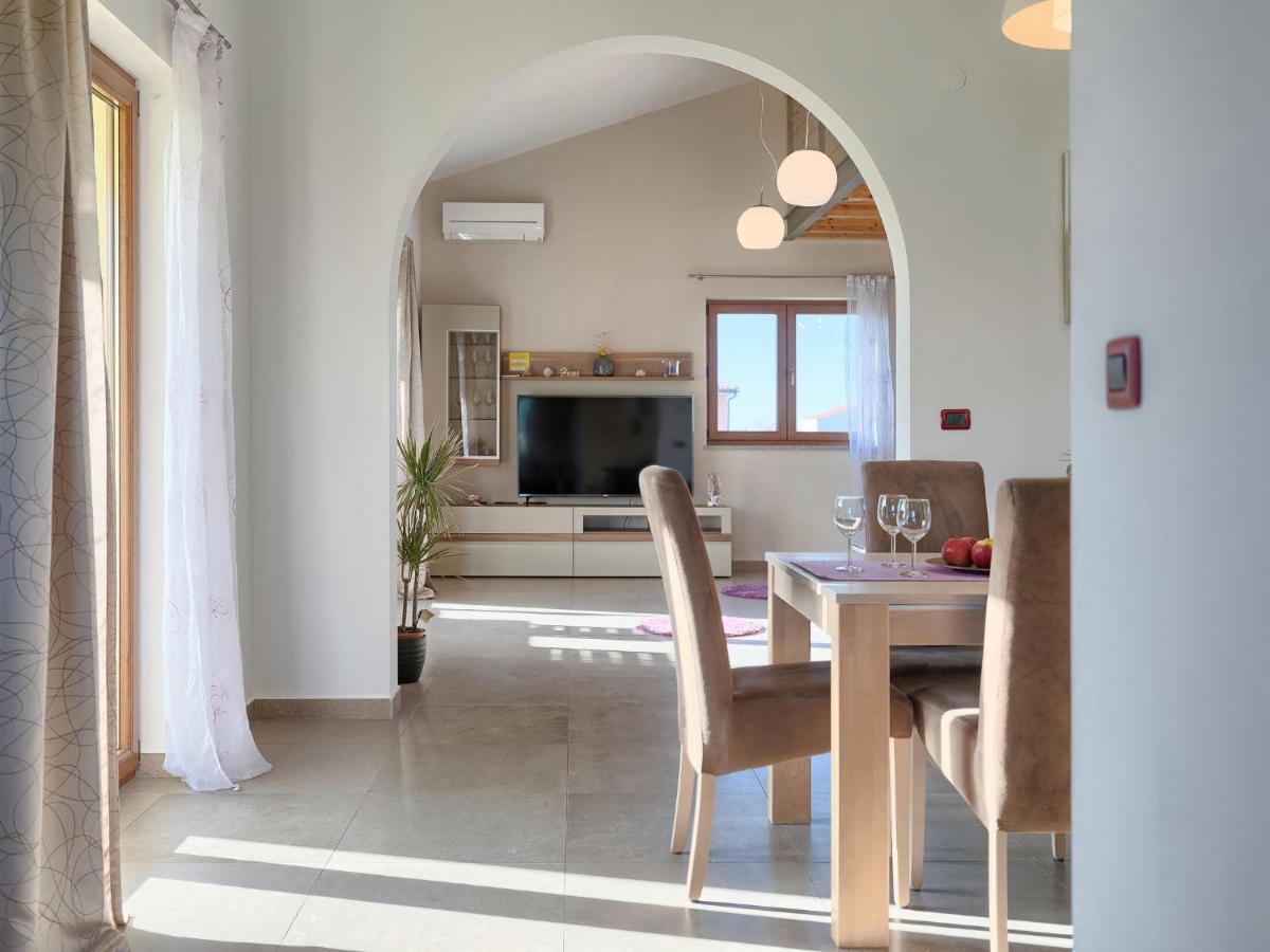 Holiday Home Linden Tree By Interhome Pula Dış mekan fotoğraf
